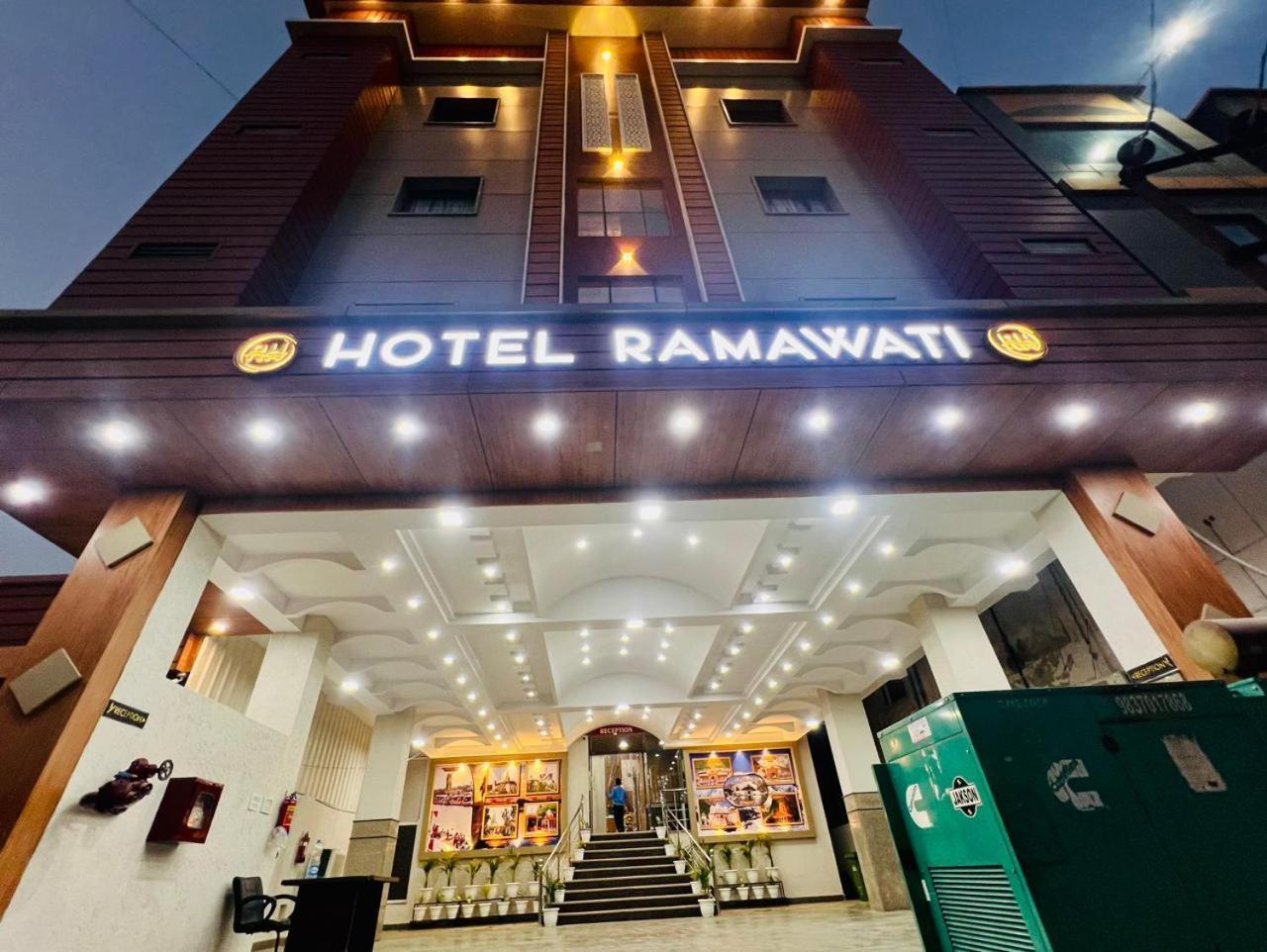 Hotel Ramawati Near Ganga Ghat Haridwār Exterior foto